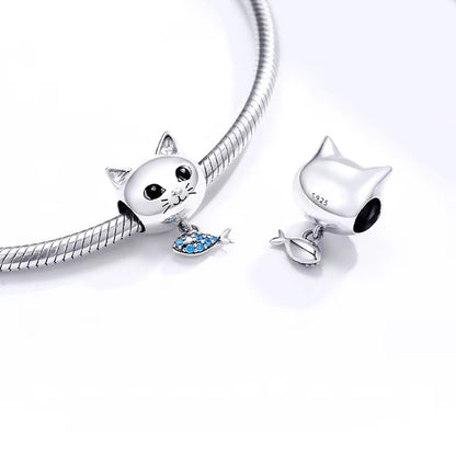 Cute Kitty with Ocean Blue Zirconia Fish Collar Sterling Silver Charm